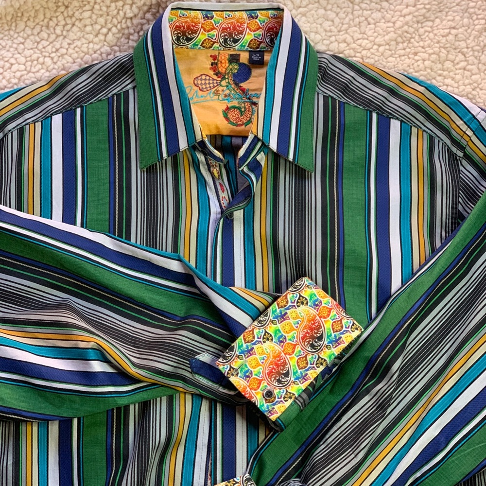 Robert Graham Large long sleeve